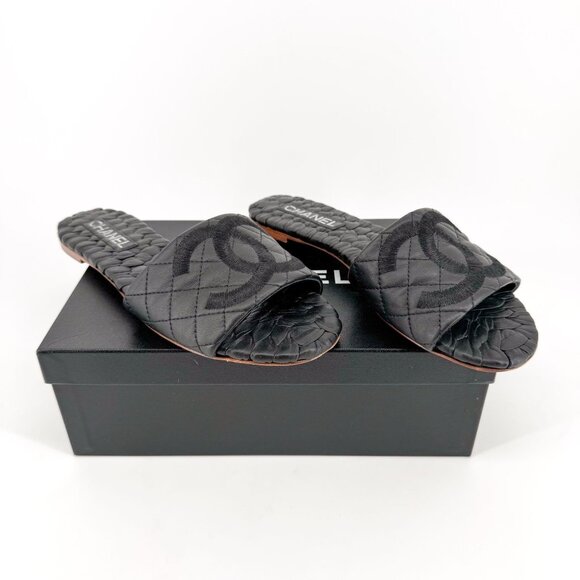 Chanel Braided CC Mule Sandals EU 41 C US 10-10.5 Wide Black Logo Flat Slide - Picture 1 of 13